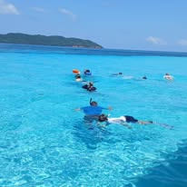 Snorkeling group at Pigeon Cay